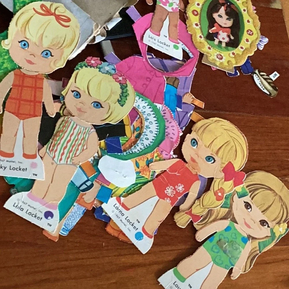 🧸VINTAGE Paper Dolls 1960’s Kay,Dixie, Dot & Millie AMAZING WARDROBE LOT